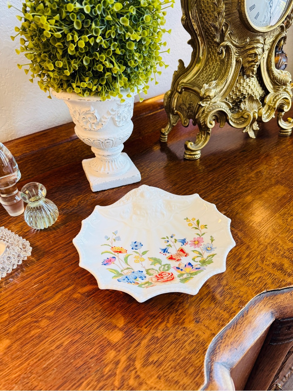 Vintage Aynsley "Cottage Garden" Bone China Embossed Shell Dish - England - Picture 14 of 16